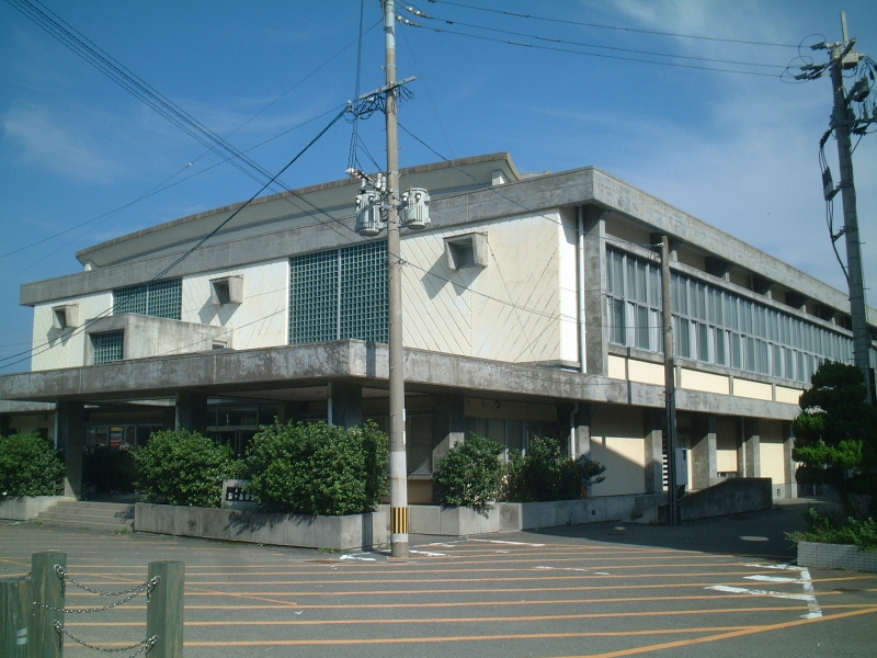 龍ヶ岳体育館